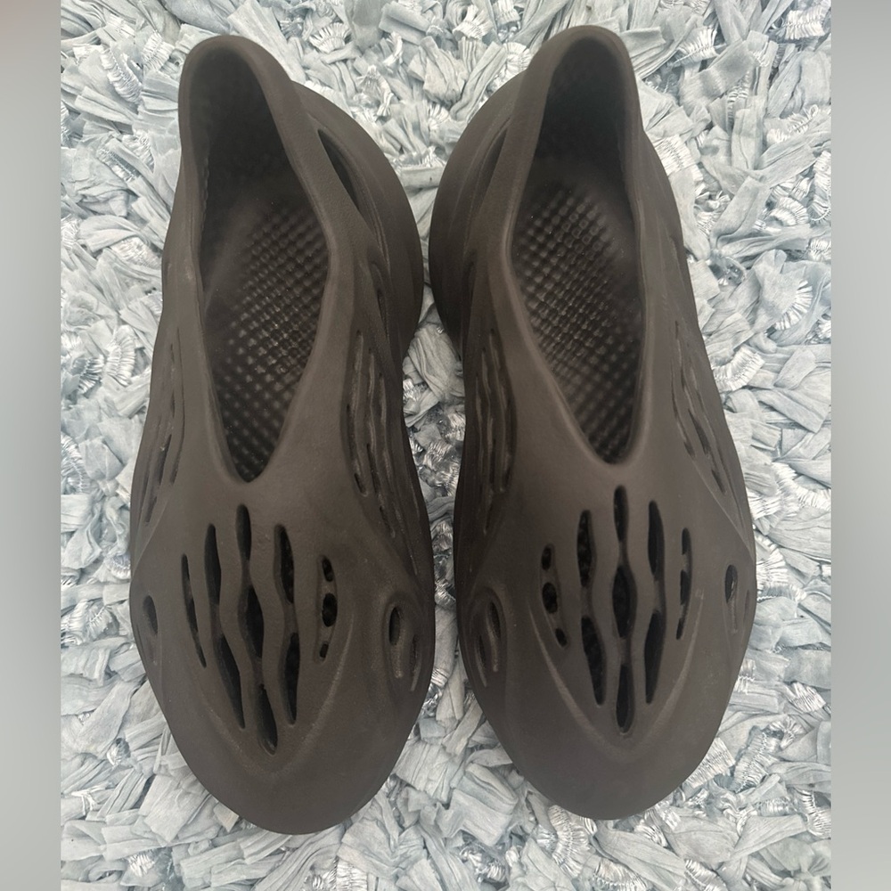 Yeezy Black Foam Sandals